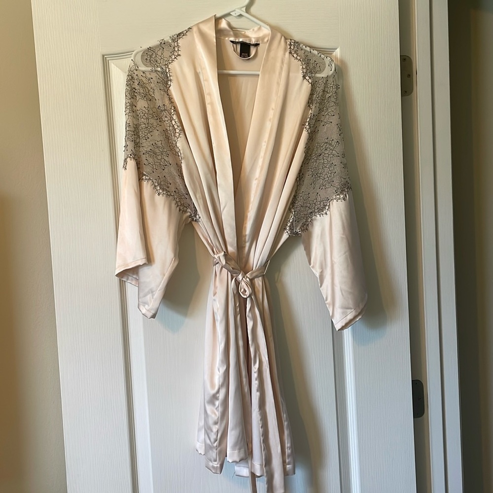 Victoria’s Secret Blush Pink with Lace Robe